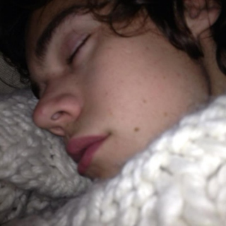 you're cute when you sleep, harry.