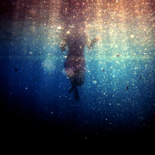 Dreaming seamless underwater dreams