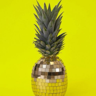 Feel that Pineapple Disco Beat !