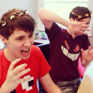 best friends and flower crowns 