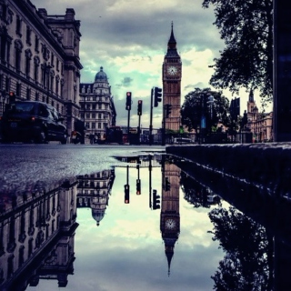 Raining in London, v.1