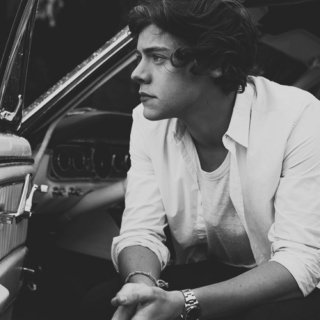 ✿ road trip with harry ✿