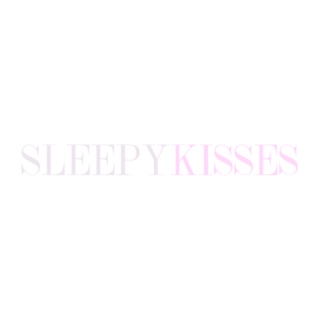 SLEEPY KISSES.