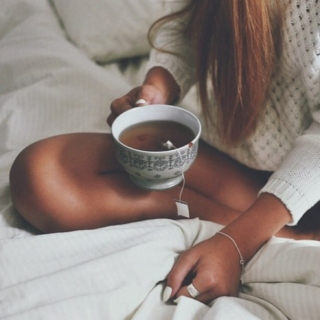 sweaters and tea☕
