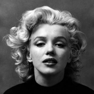 Is This How Marilyn Monroe Felt?!?