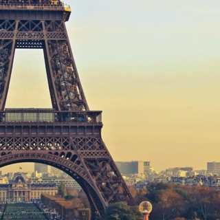 A Thousand Songs To Fall In Love In Paris