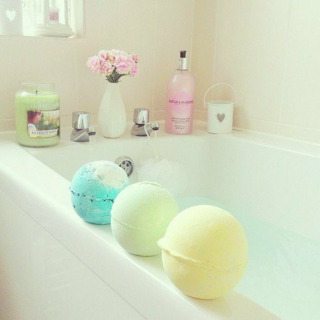 Bubble Bath Tunes.