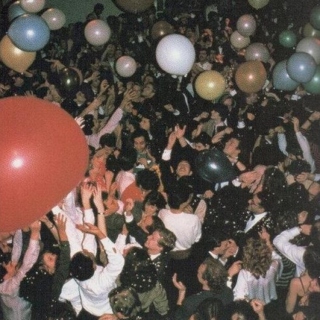 '80s school dance
