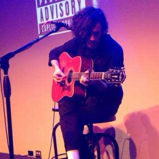 the 1975 acoustic 