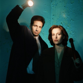 Hanging Out With Mulder and Scully