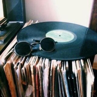 { moony's record collection }