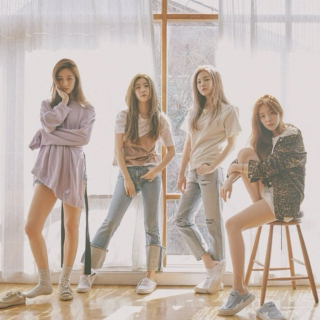 Top 8: Girl's Day