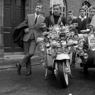 We are the MOD'S