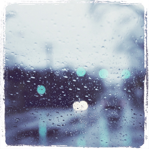 8tracks radio | Rainy Days and Heart Filled Ways (14 songs) | free and ...