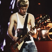 rocking out with niall