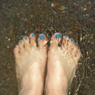 ocean toes & hippie feet