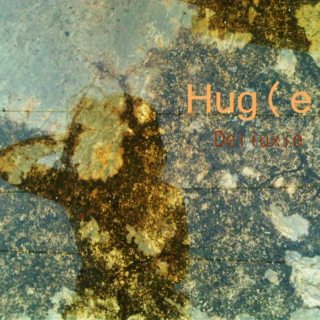 Hug(e)