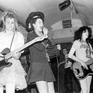 Early female-fronted punk/new wave