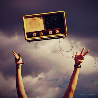 radio. rock. revolution.