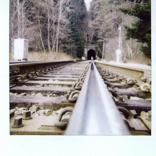 tracks to travel to
