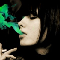 ♥ sexy green smoke ☮ 