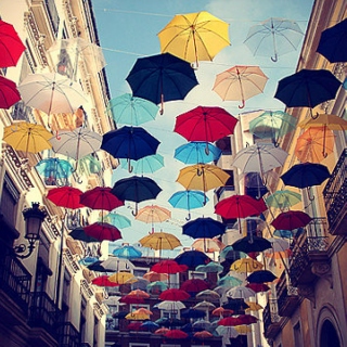 Sharing Umbrellas