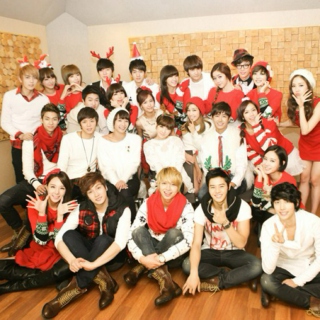 Have a Very Merry Kpop Christmas