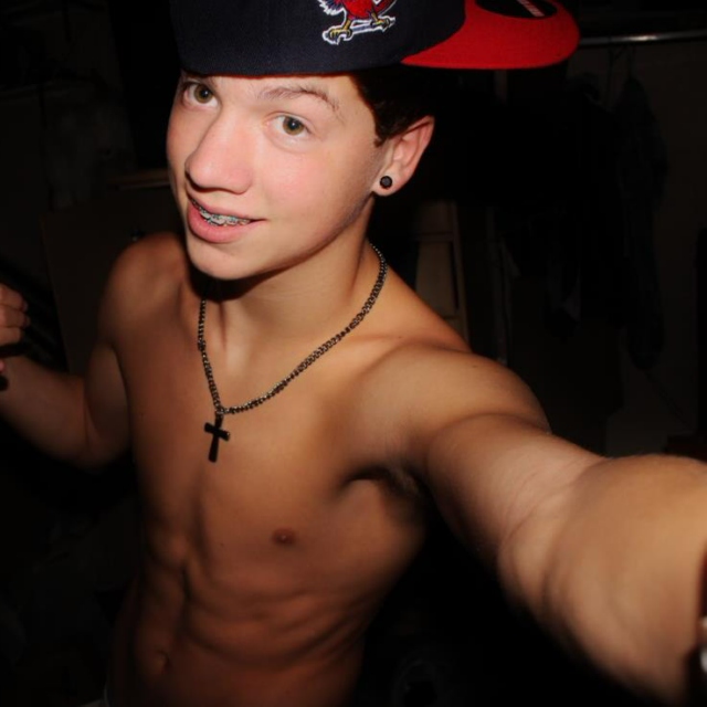 Party With Taylor Caniff .