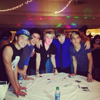 ♡ a mix of each song/cover im5 has done ♡ 