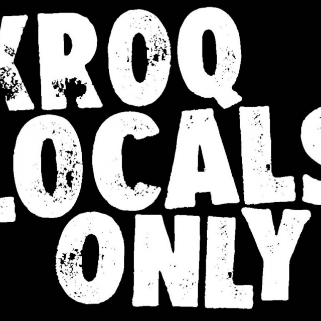 8tracks radio KROQ Mix (40 songs) free and music playlist