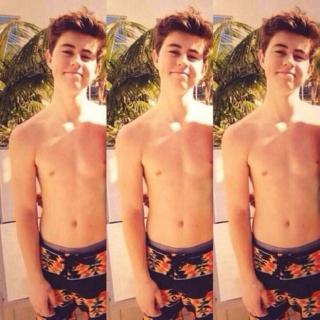 Palm trees and magcon boys