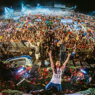 Tomorrowland 2014: The World Cup of DANCE