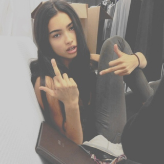talk to my middle finger; 