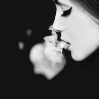 kiss of smoke