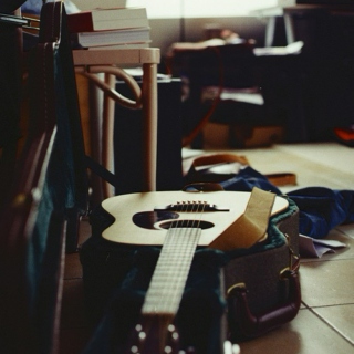 acoustic;