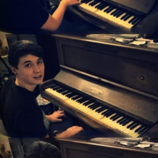 dan and the piano