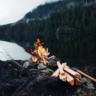Folky Campfire