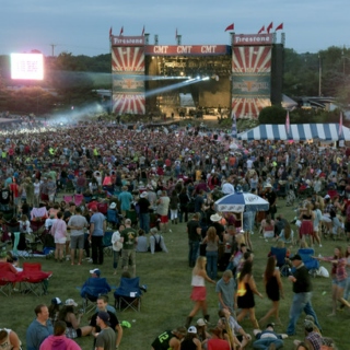 Country Thunder 2015 