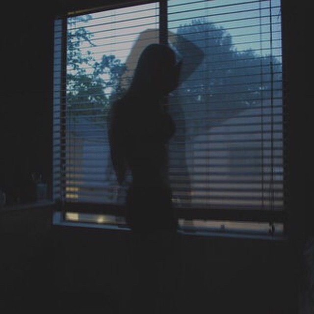 Tumblr Aesthetic Girl Silhouette, tumblr blurry girl HD phone wallpaper