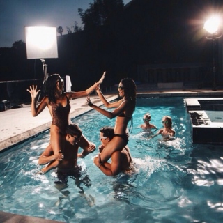 pool party