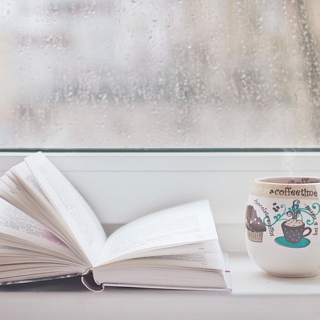 Coffee, Books and Rain.