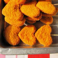 ♡ heart shaped chicken nuggets ♡