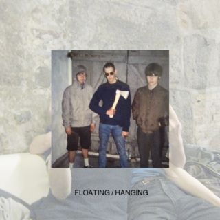 Floating / Hanging