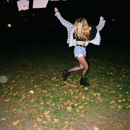 8tracks radio | Lonely girl on a party (10 songs) | free and music playlist