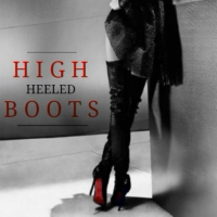 High heeled Boots