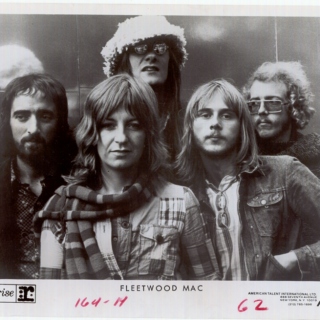 Fleetwood Mac: Band of 1000 Faces