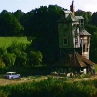The House That Molly And Arthur Built