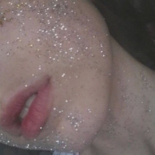 you wear glitter on your face, look like a mess