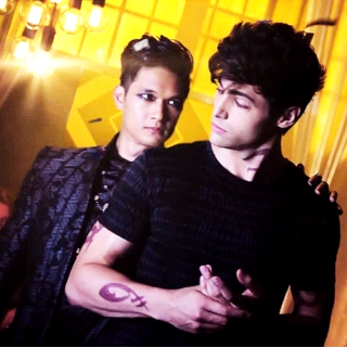 We don't talk anymore; Malec 