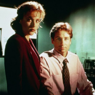 X-Files Playlist #9999999 Containing Spaceman by The Killers